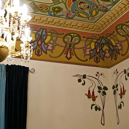 Domus Aurea לינה וארוחת בוקר